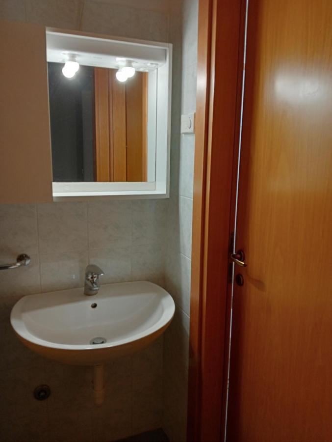 Appartamenti Carlotta Rimini Exterior foto