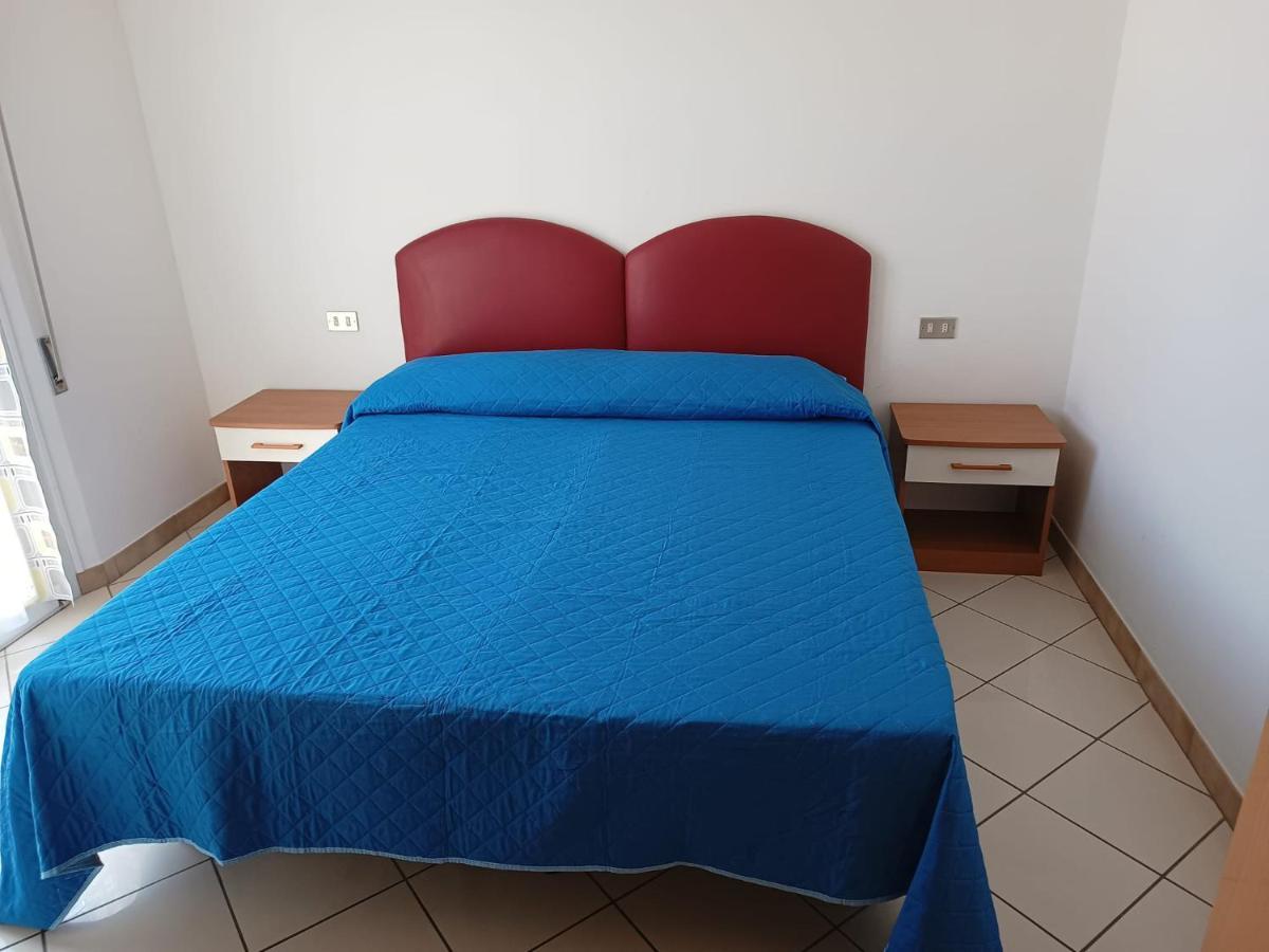 Appartamenti Carlotta Rimini Exterior foto