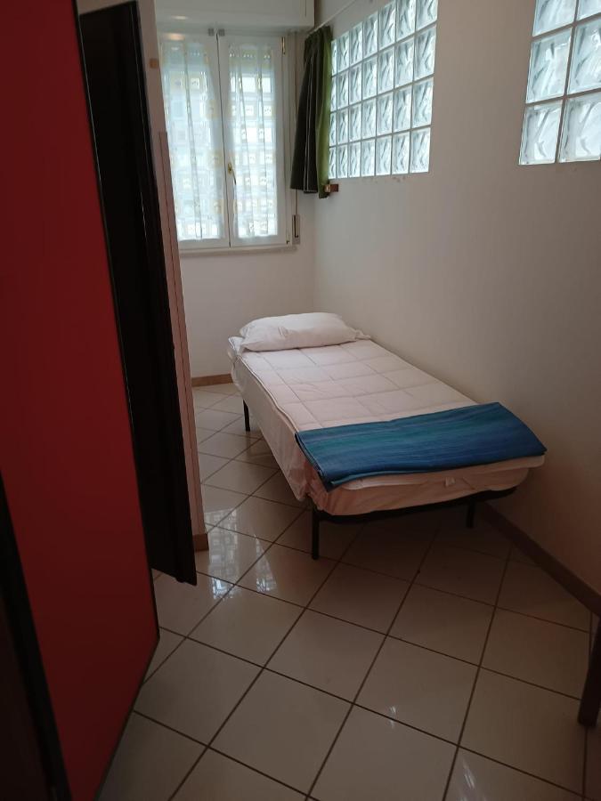 Appartamenti Carlotta Rimini Exterior foto
